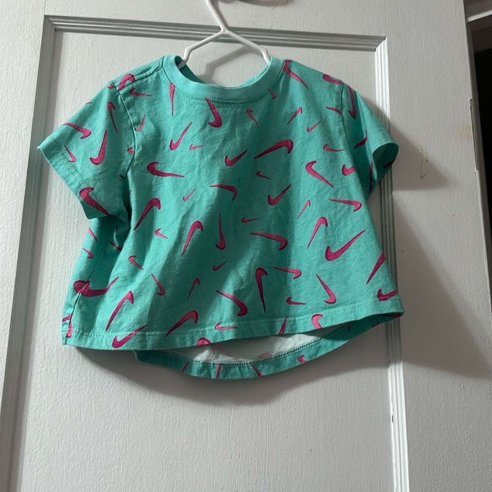 Girls Nike Top